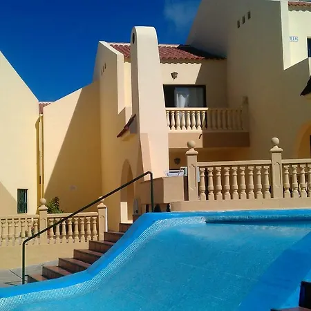 Family Poolside South Facing