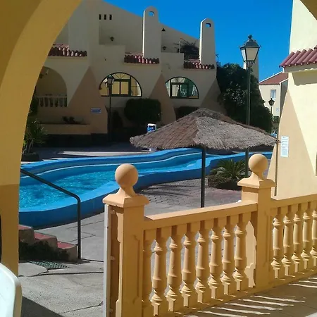 Family Poolside South Facing Villa Costa Adeje (Tenerife)